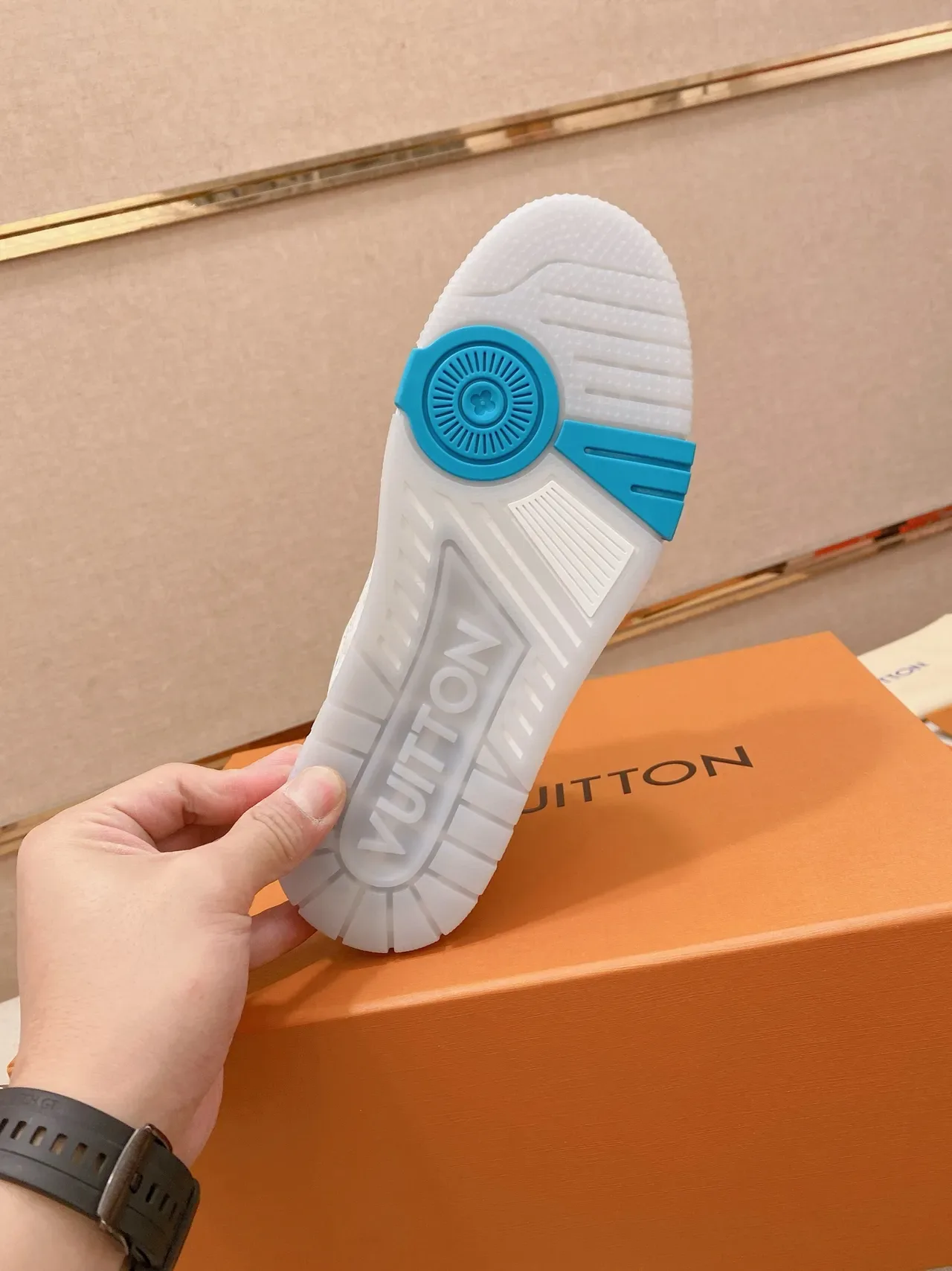 Louis Vuitton LV Trainer White Blue Monogram Leather Upper Dual-Tone Piping Lifestyle Sneakers 3