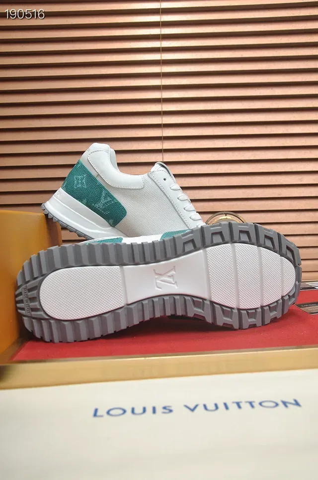 Louis Vuitton LV Trainer सफेद हरा मिश्रित सामग्री ऊपरी मोनोग्राम एम्प्रिंट लेदर अक्सेंट लाइफस्टाइल स्नीकर 2