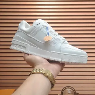 Louis Vuitton LV Trainer Zapatillas Lifestyle Blancas Monocromas Estructuradas Suela Media Capa