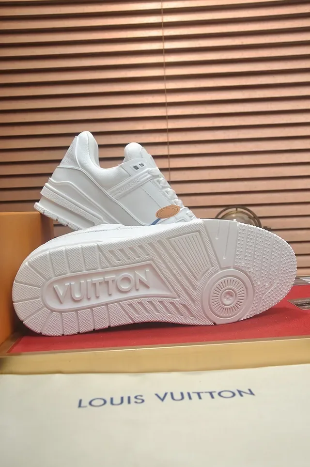 Louis Vuitton LV Trainer White Monochrome Structured Layered Midsole Lifestyle Sneakers 3