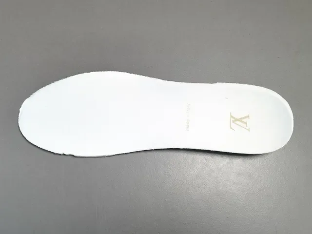 路易威登 LV Trainer 白色透明 Monogrammed 纺织鞋面 层叠皮革覆盖 生活方式运动鞋 6