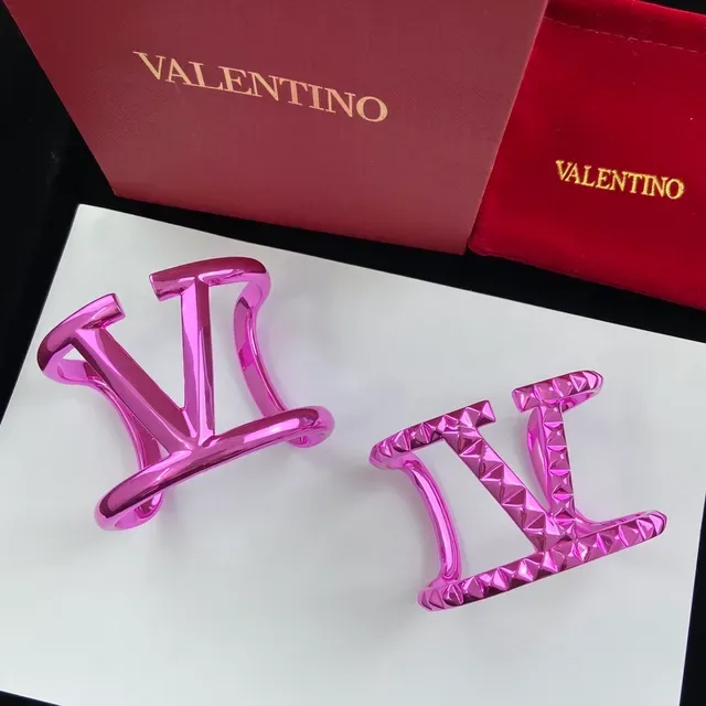 Louis Vuitton LV Volt Cuff Glossy Pink Metallic Bracelet 2