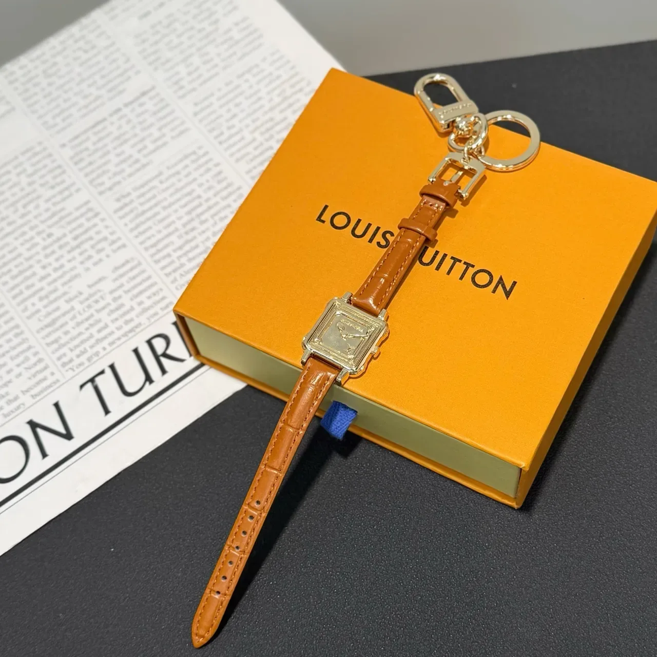 Louis Vuitton Miniature Watch Keychain Tan Leather Gold-Tone Jewelry 8