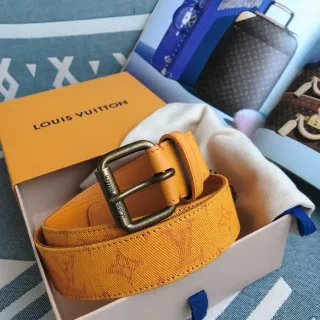 Louis Vuitton Monogram Canvas पीला चमड़ा बेल्ट