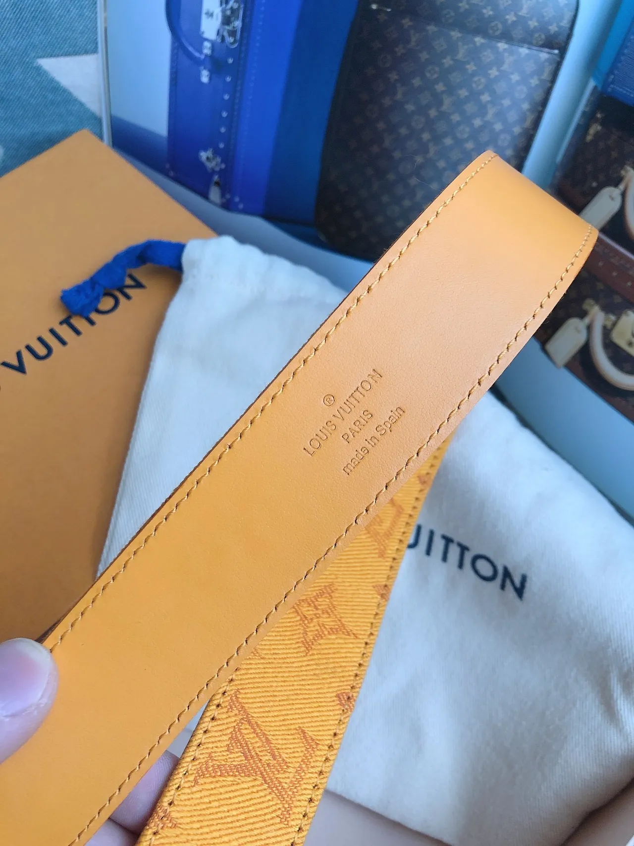 Louis Vuitton Monogram Canvas पीला चमड़ा बेल्ट 3