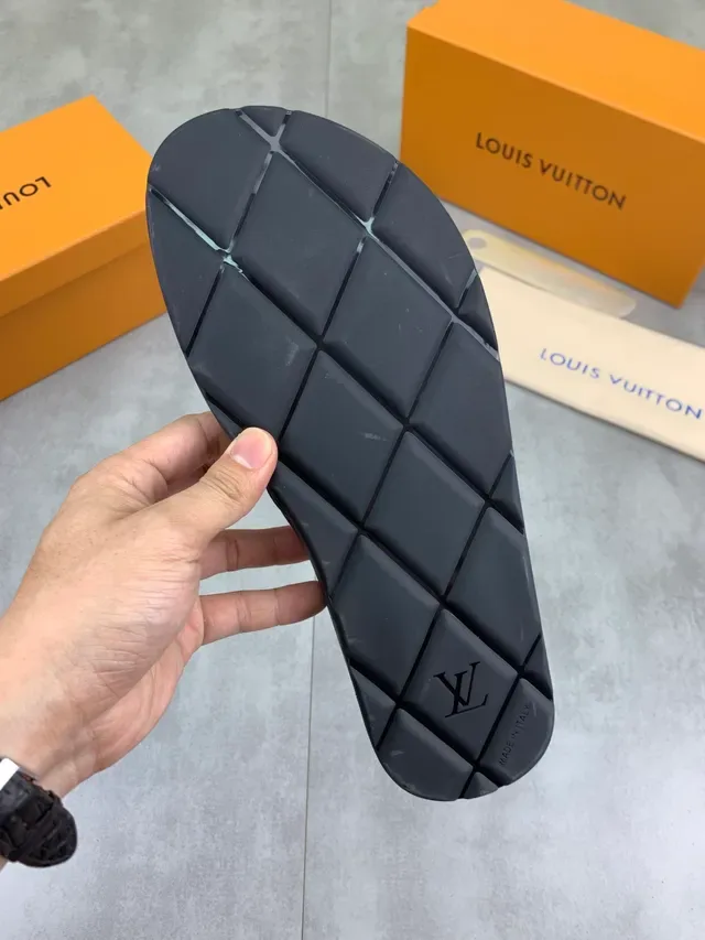 Louis Vuitton Monogram-Embossed Blue and Black Thong Slipper 2