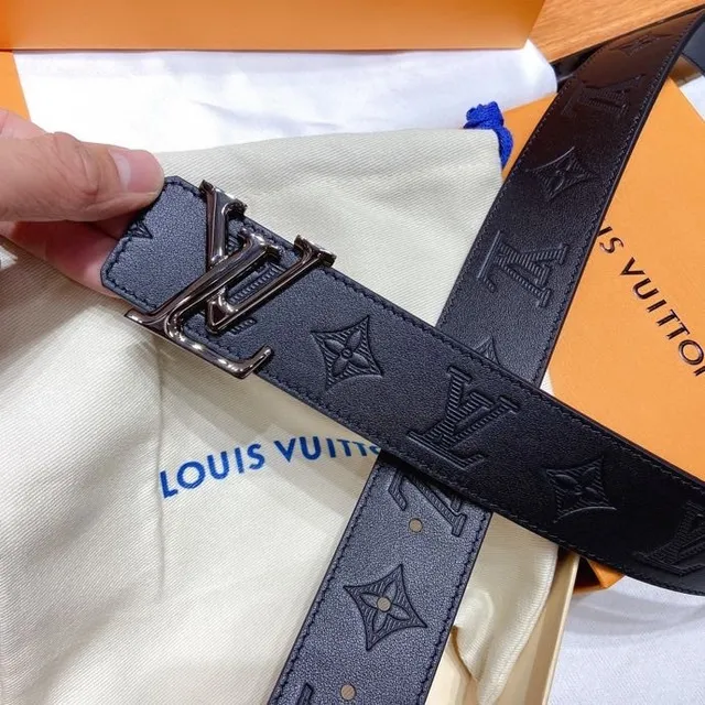 Louis Vuitton Monogram Embossed Navy Leather Belt 4