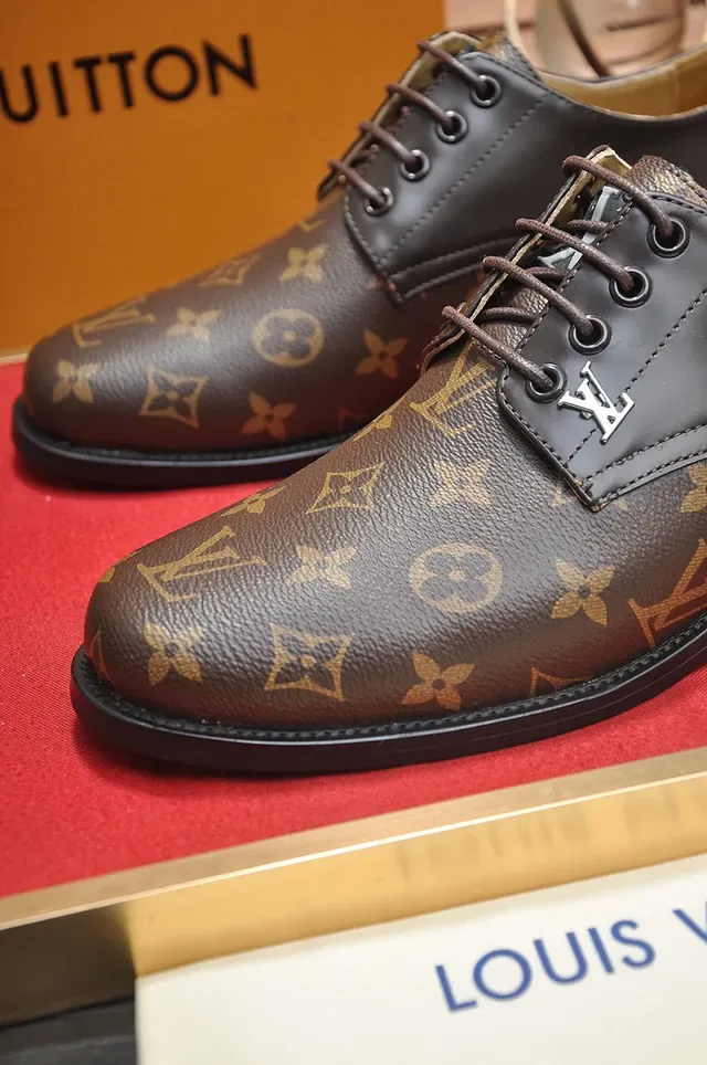 Louis Vuitton Monogram Leather Cap-Toe Oxford Shoes 3