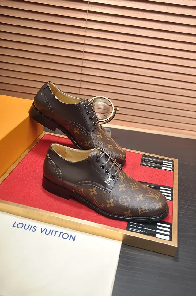Louis Vuitton Monogram Leather Cap-Toe Oxford Shoes 5