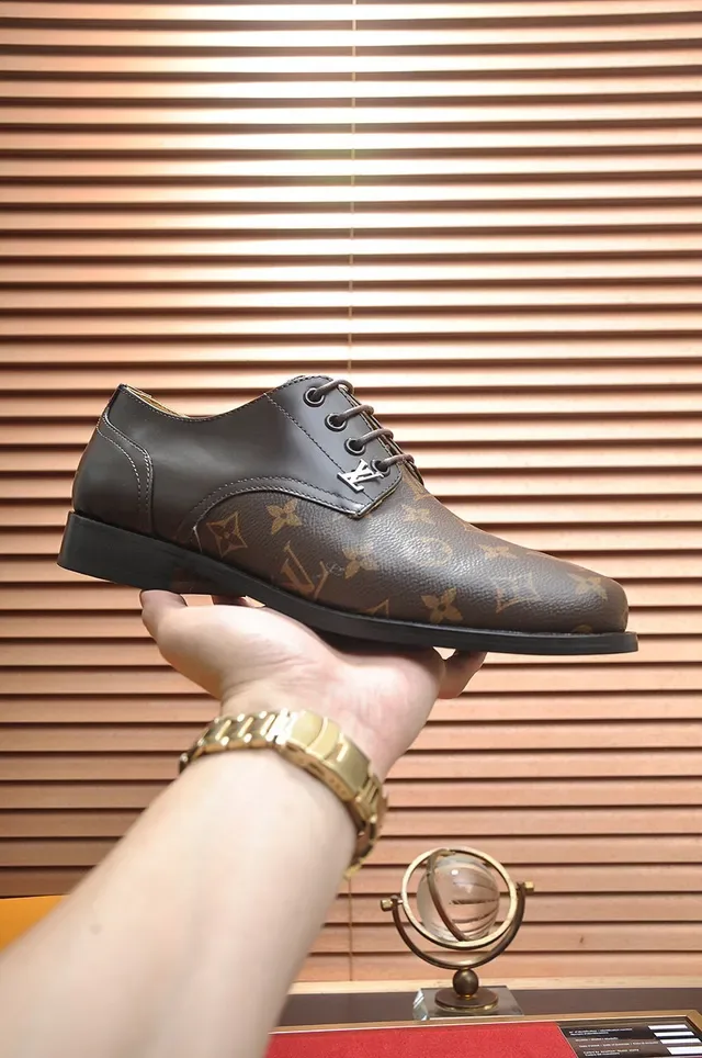 Louis Vuitton Monogram Leather Cap-Toe Oxford Shoes 7