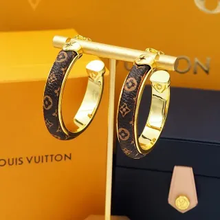 Louis Vuitton Argolas Monograma de Couro com Toque Dourado