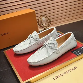 Louis Vuitton Monogram লোফার অফ-হোয়াইট চামড়া বাউ-টাই লোফার্স
