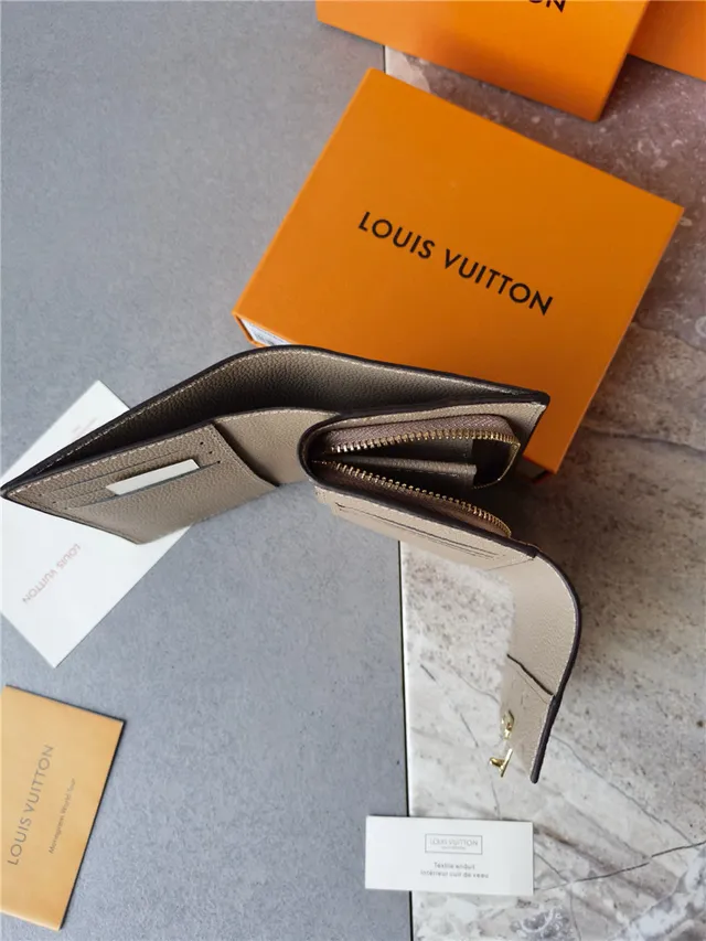 Louis Vuitton Petite Malle Black Empreinte Leather Short Wallet 23