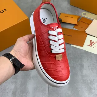 Louis Vuitton Tênis Lifestyle com cadarços de couro vermelho e branco embossed croc