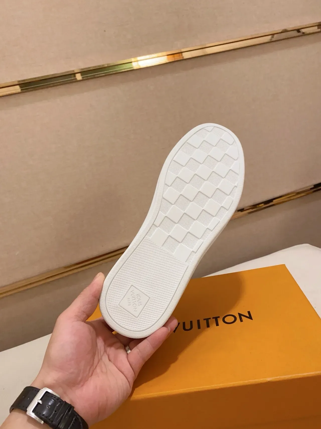 Louis Vuitton Run Away Blue Quilted Slip-On Zapatillas Lifestyle 2