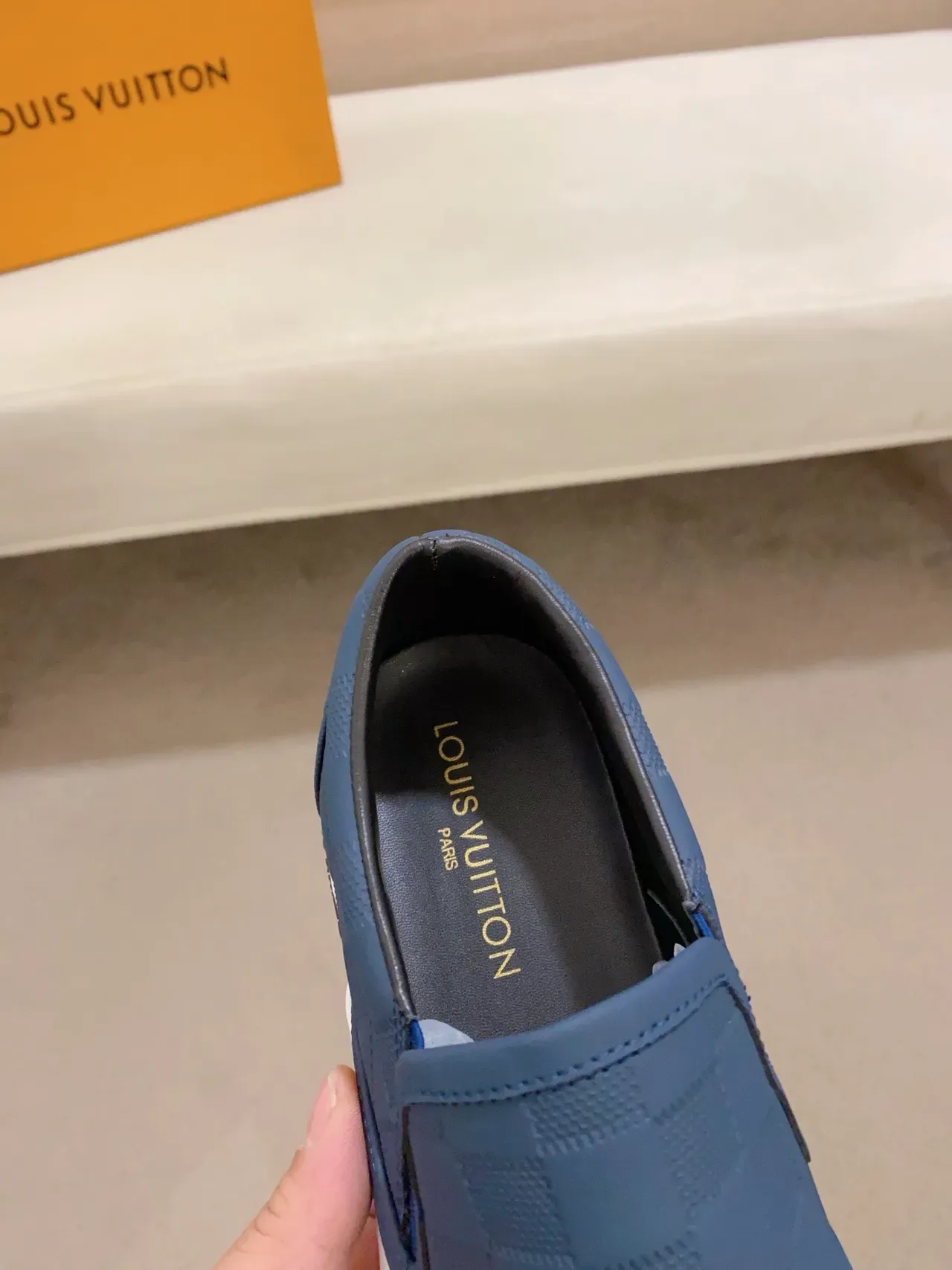 Louis Vuitton Run Away Blue Quilted Slip-On Zapatillas Lifestyle 4