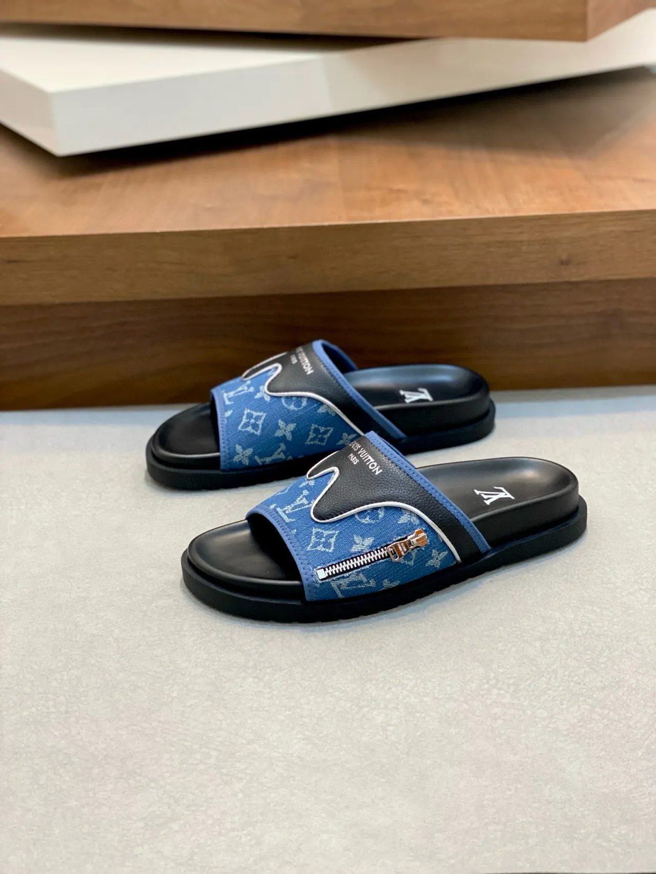 Louis Vuitton Run Away Denim Monogram Zipper Slide Slippers 4