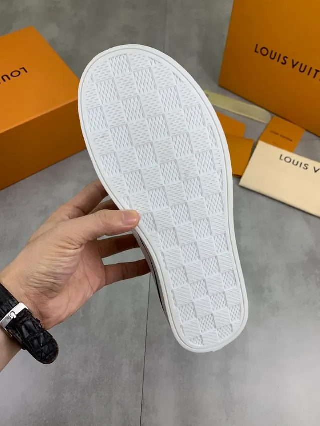 Louis Vuitton Run Away सफेद कैनवास लाइफस्टाइल स्नीकर 2