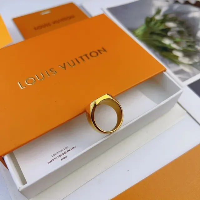 Louis Vuitton Signet Ring Gold Square Face Monogrammed Ring 8
