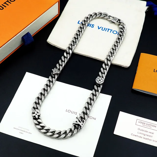Louis Vuitton সিলভার চাংকি কার্ব-লিংক চেইন অ্যান্টিকুয়েড ফিনিশ নেকলেস 6