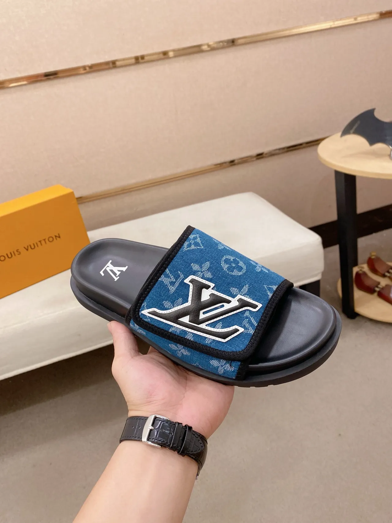 Louis Vuitton Slide Denim Monogram Azul Negro 3