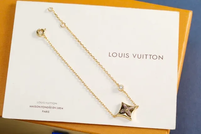 Louis Vuitton Star Charm Gold Silver Chain-Link Bracelet 4