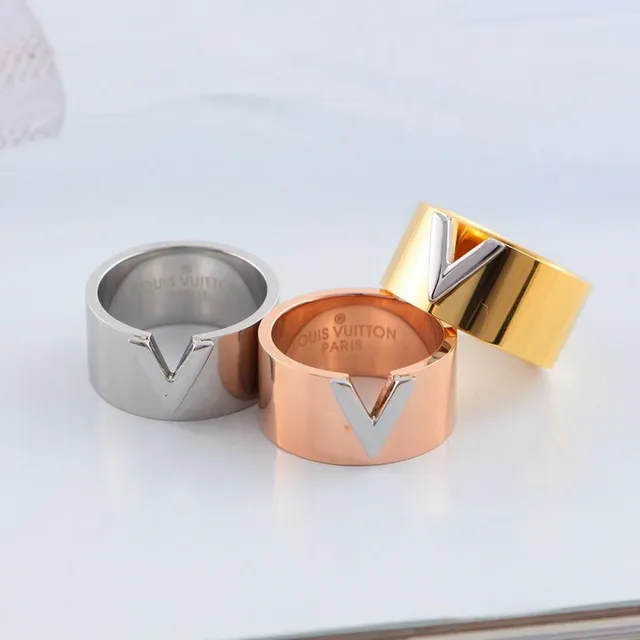 Louis Vuitton V Ring Rose Gold Yellow Gold Silver Tone Rings 6