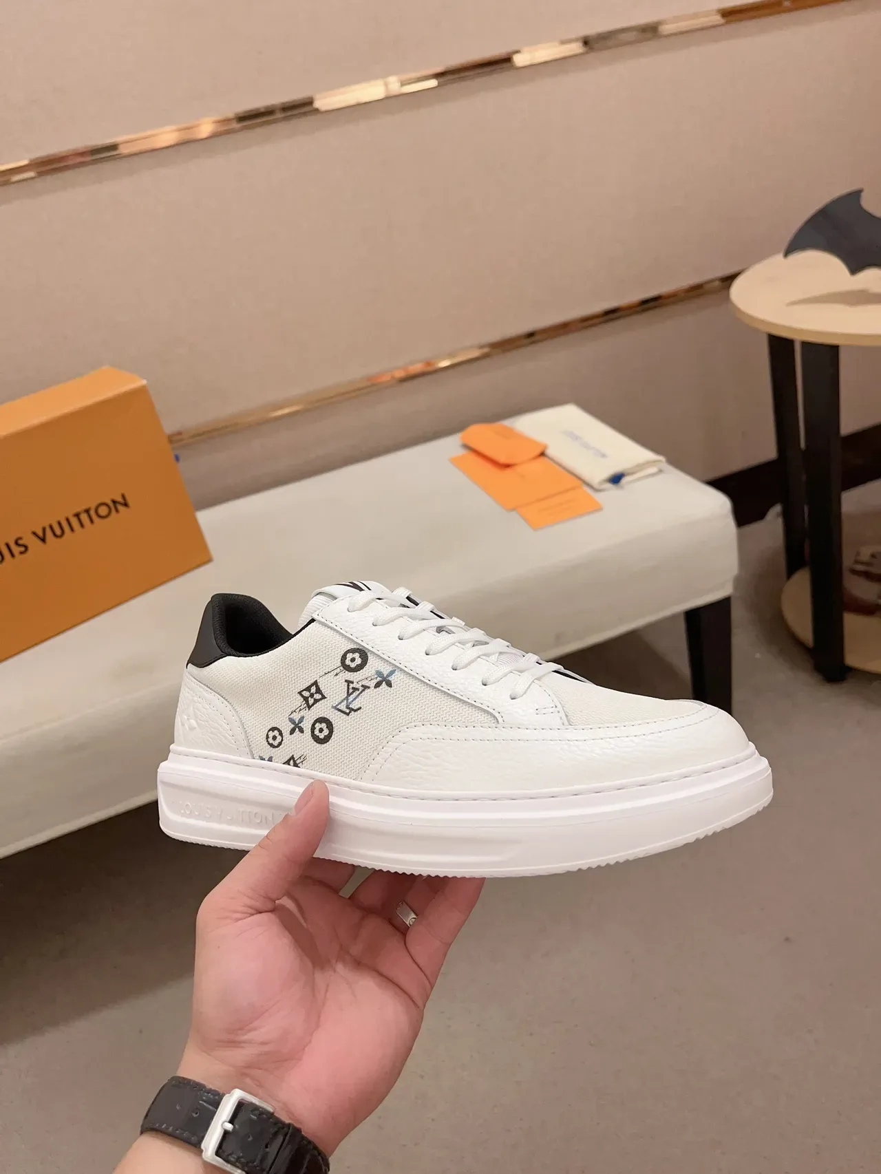 Louis Vuitton White Black Low-Top Platform Sole Lifestyle Sneakers 5