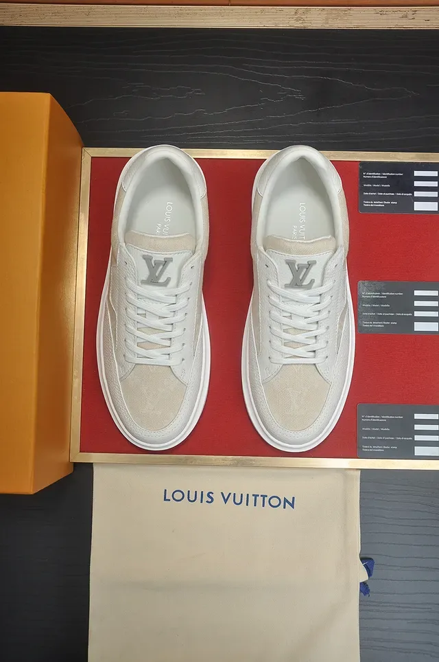 Louis Vuitton White Low-Top Platform Sole Lifestyle Sneakers 5