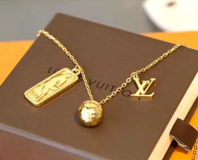 Louis Vuitton x NBA Gold Chain LV Monogram Charm Necklace 2