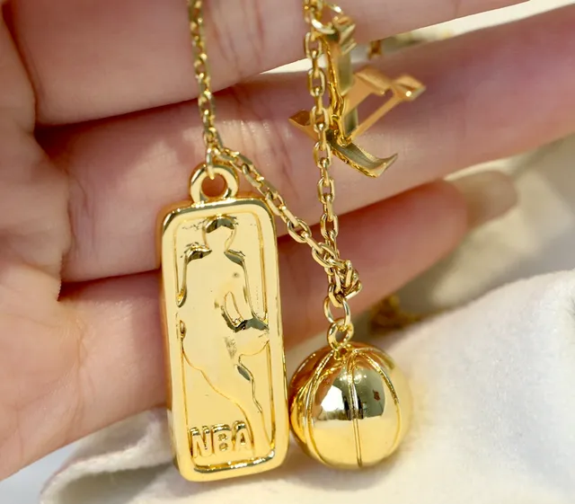 Louis Vuitton x NBA Gold Chain LV Monogram Charm Necklace 3