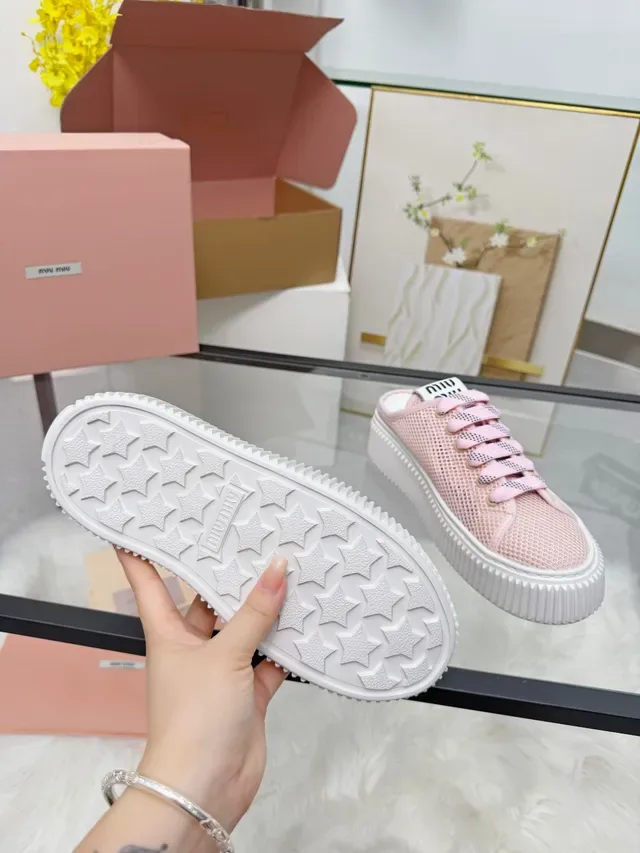 Miu Miu Zapatillas Plataforma Rosa Blanco Malla Superior Suela Ridges Lifestyle 2