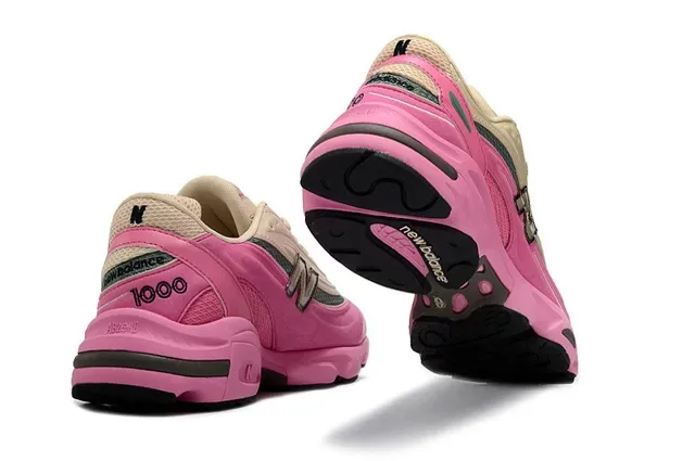 New Balance 1000 وردي وبيج سنيكرز تشانكي 3