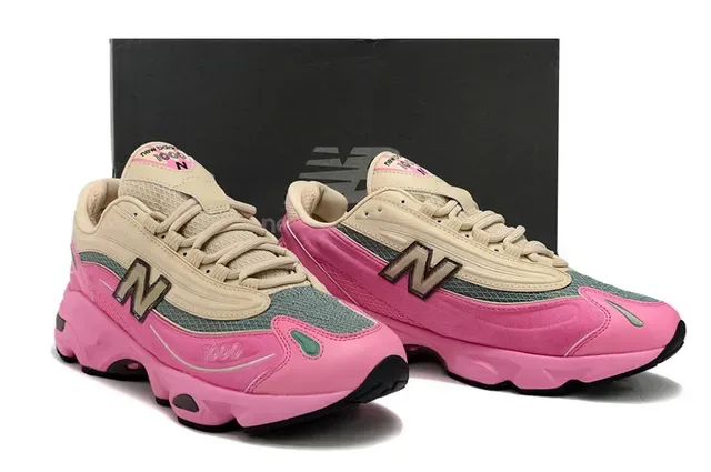 New Balance 1000 وردي وبيج سنيكرز تشانكي 5
