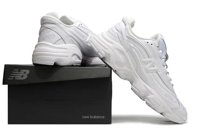 New Balance 1000 White Chunky Sneakers 6