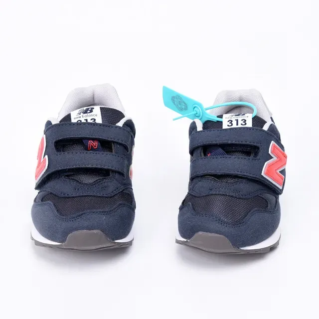 New Balance 574 银金属 Velcro 带 生活方式运动鞋 9