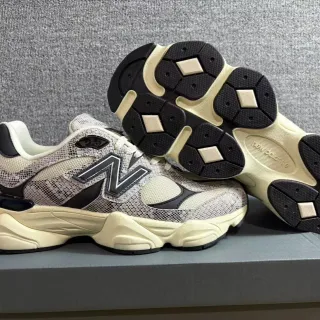 New Balance 9060 বেইজ কালো সাপের ত্বক প্রিন্ট মোটা সোলের স্নিকার্স