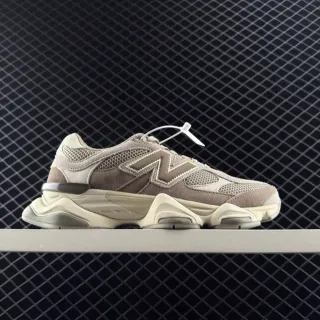 New Balance 9060 Baskets Chunky Beige en Maille et Suède