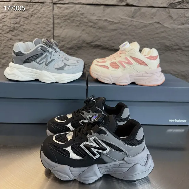 New Balance 9060 黑灰色鞋底 BOA 旋钮闭合 厚底运动鞋 6