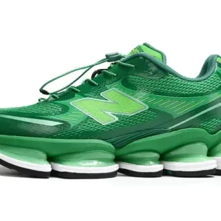 New Balance 9060 绿色网面生活休闲鞋