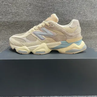 New Balance Beige Bleu Sola Sculptée Mixta De Maille Et Daim Empeigne Sneakers Chunky