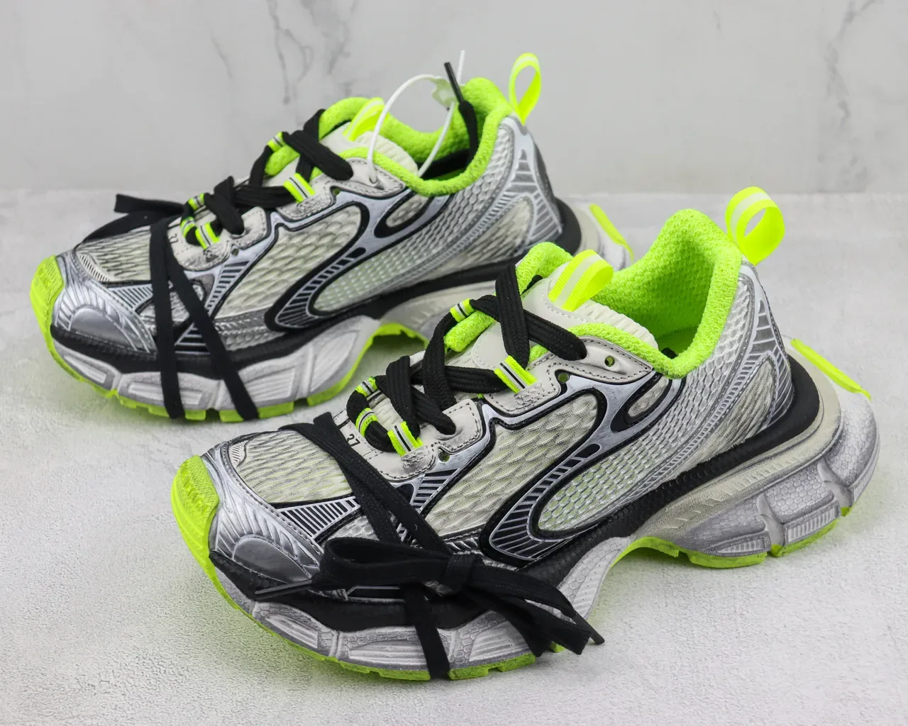 New Balance Gray Green Sculpted Midsole Mesh And Synthetic Overlay Construction Chunky Sneakers 4