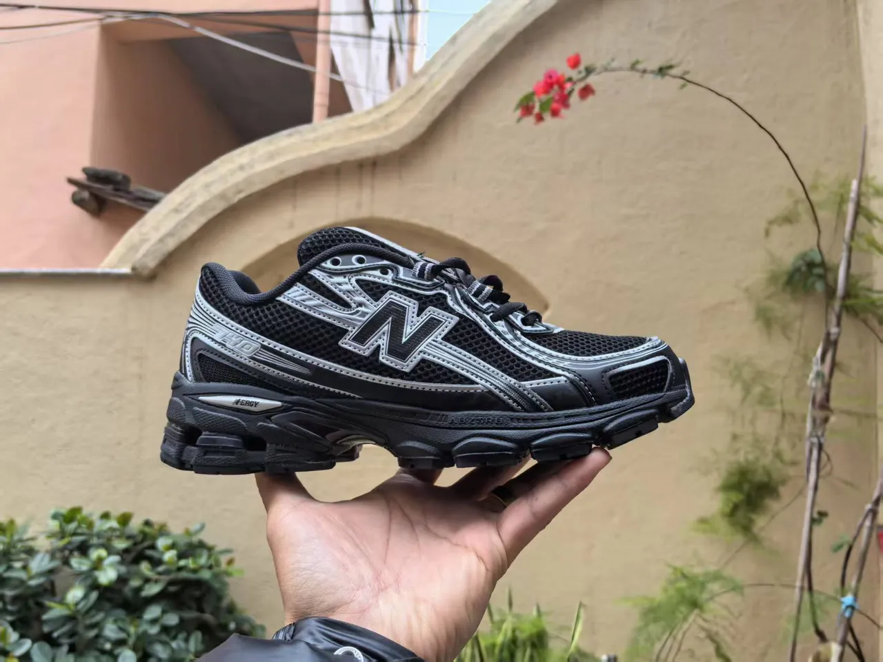 New Balance Cinza Rosa Malha Superior Franja de Acento Tênis de Corrida 5