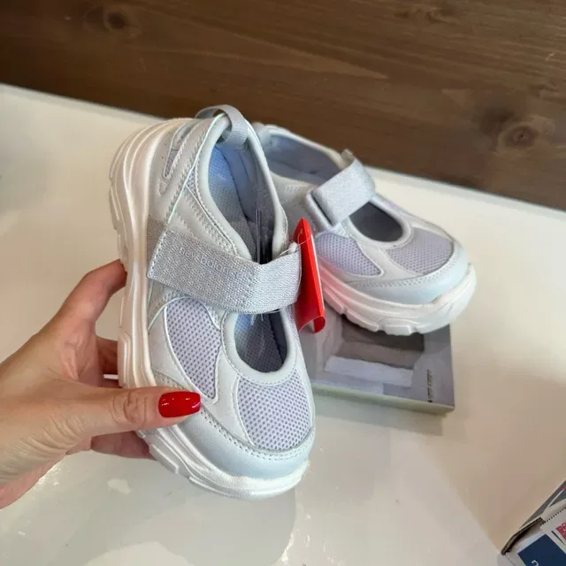New Balance Kids Mary Jane Strap Mesh Lifestyle Sneakers 20