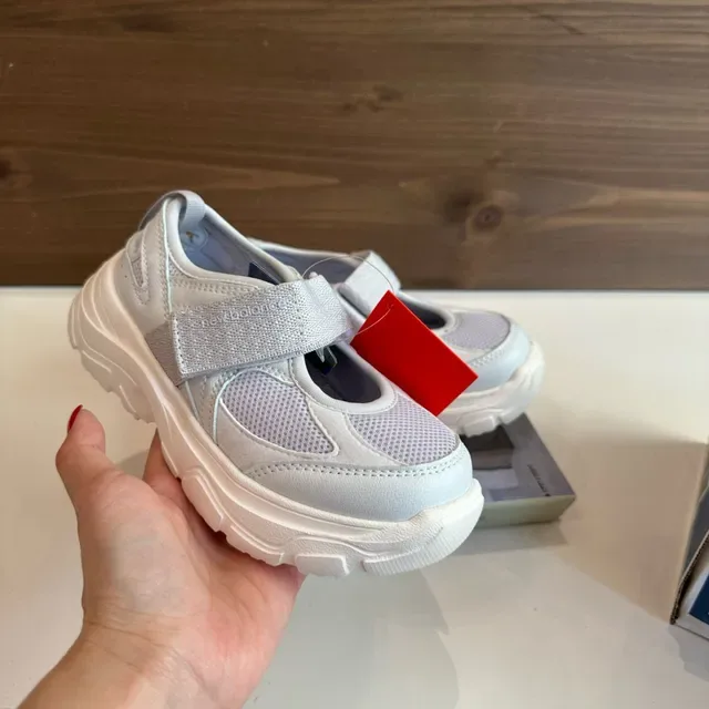 New Balance Kids Mary Jane Strap Mesh Lifestyle Sneakers 22
