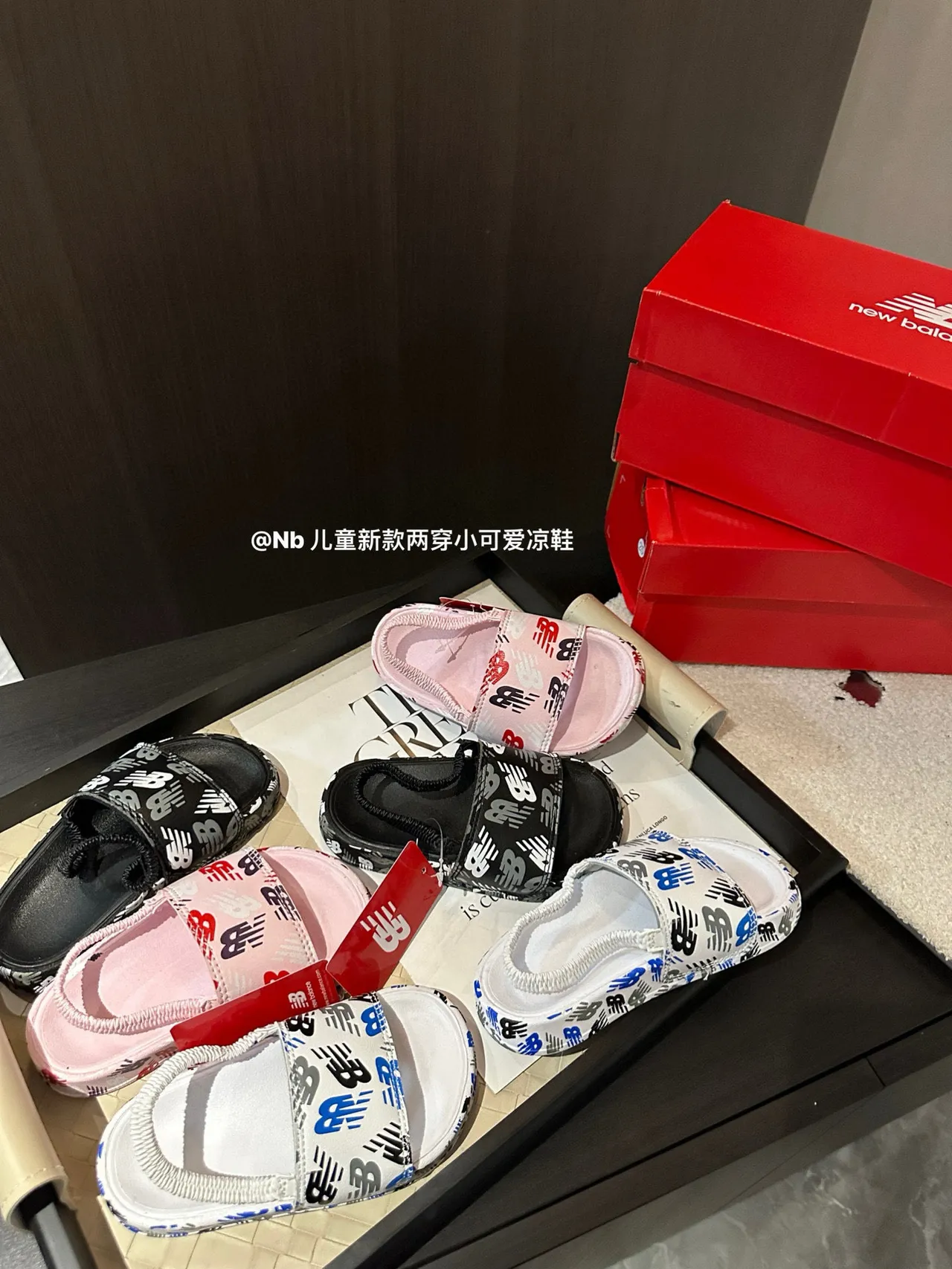 New Balance Slide Sandales Blanches Bleues Deux Bretelles Boucle Cheville Élastique Sandales Casual 3