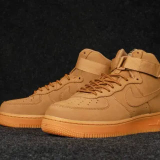 Nike Air Force 1 عالية الاستخدام تان أحذية رياضية لأسلوب الحياة