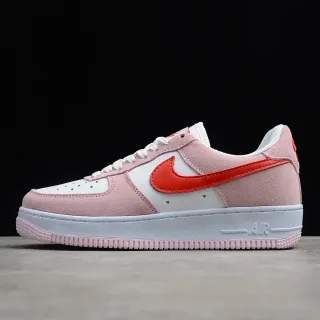 Nike Air Force 1 حذاء رياضي أسلوب حياة وردي وأحمر سويدي