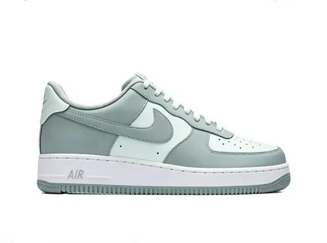 Nike Air Force 1 Sage Green White zapatillas lifestyle 4