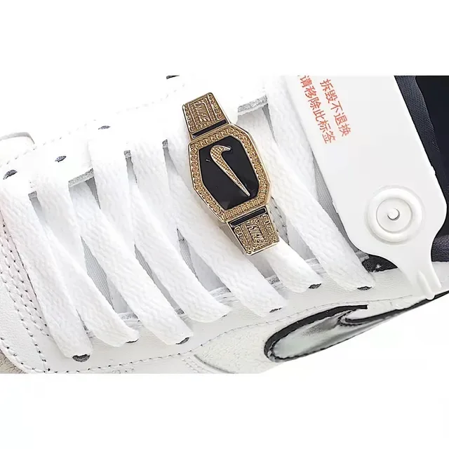 Nike Air Force 1 White Navy Sneakers Lifestyle 3